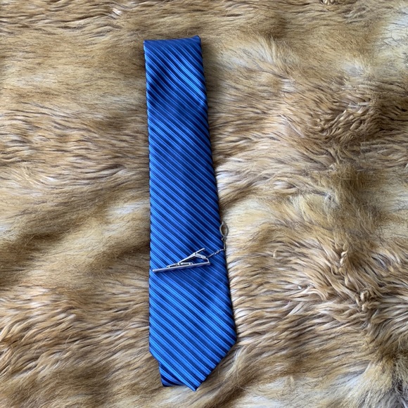 NEW Italian silk tie & clip - Picture 2 of 5